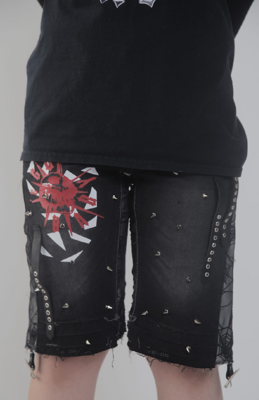 1-1 Spiked Shorts