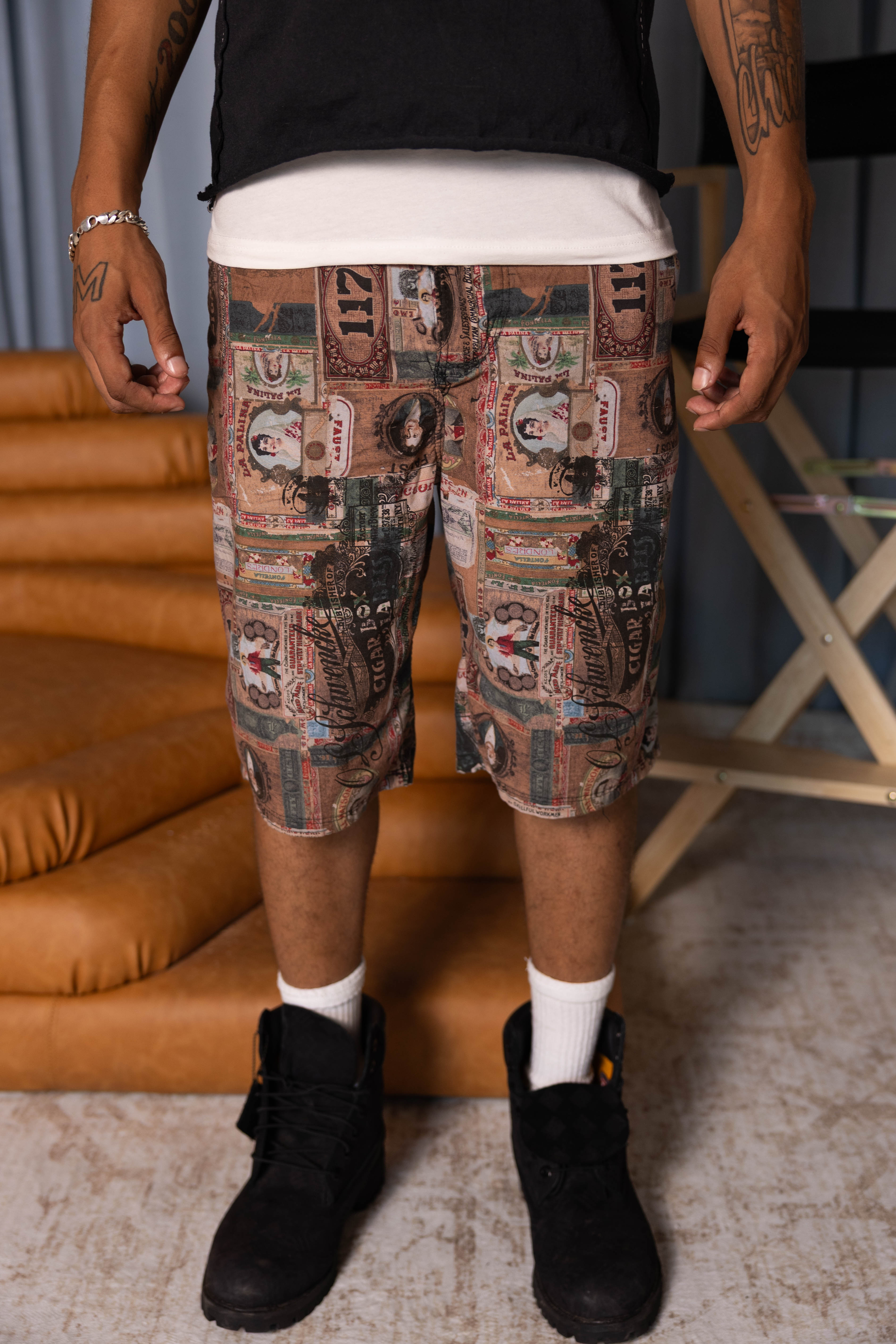 1-1 EB Old Money Shorts