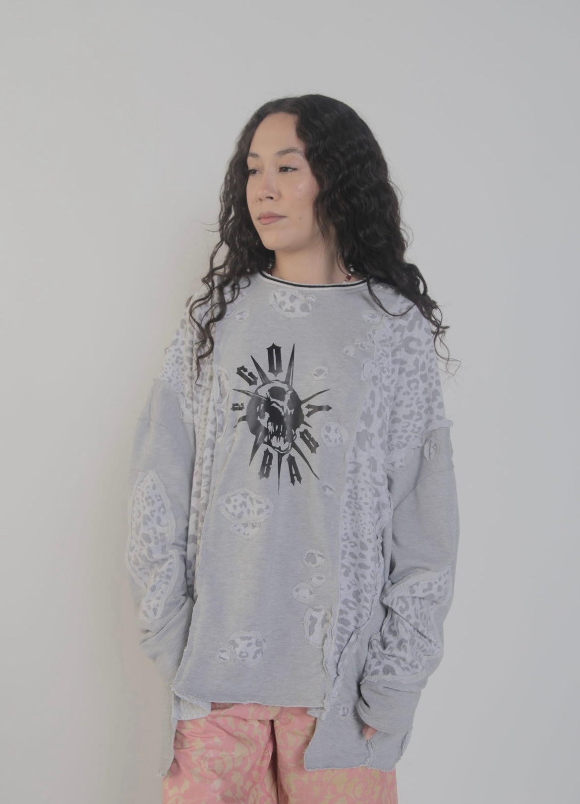 1-1 Cheetah Long Sleeve Light Sweater