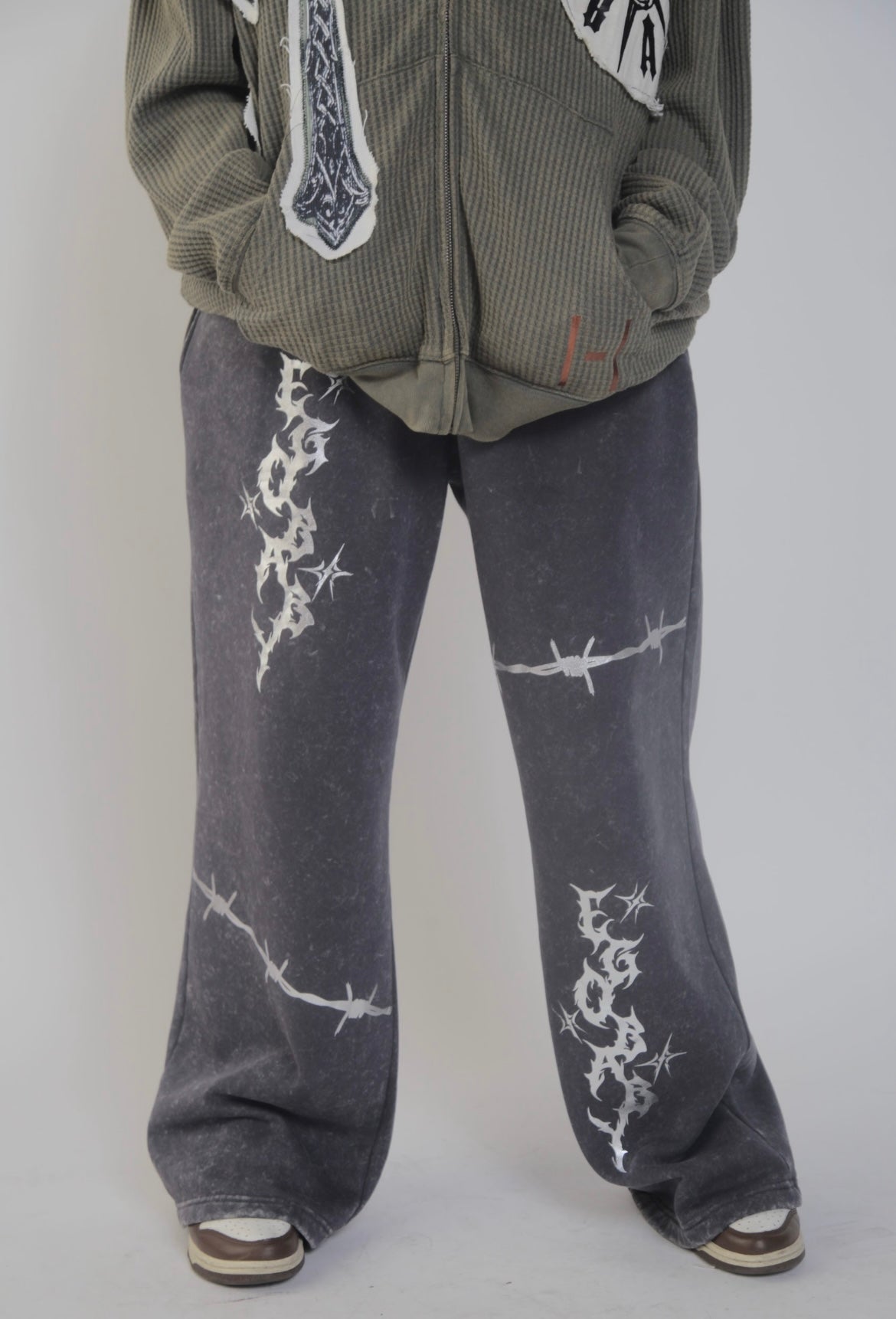 1-1 Stone Wash Sweats