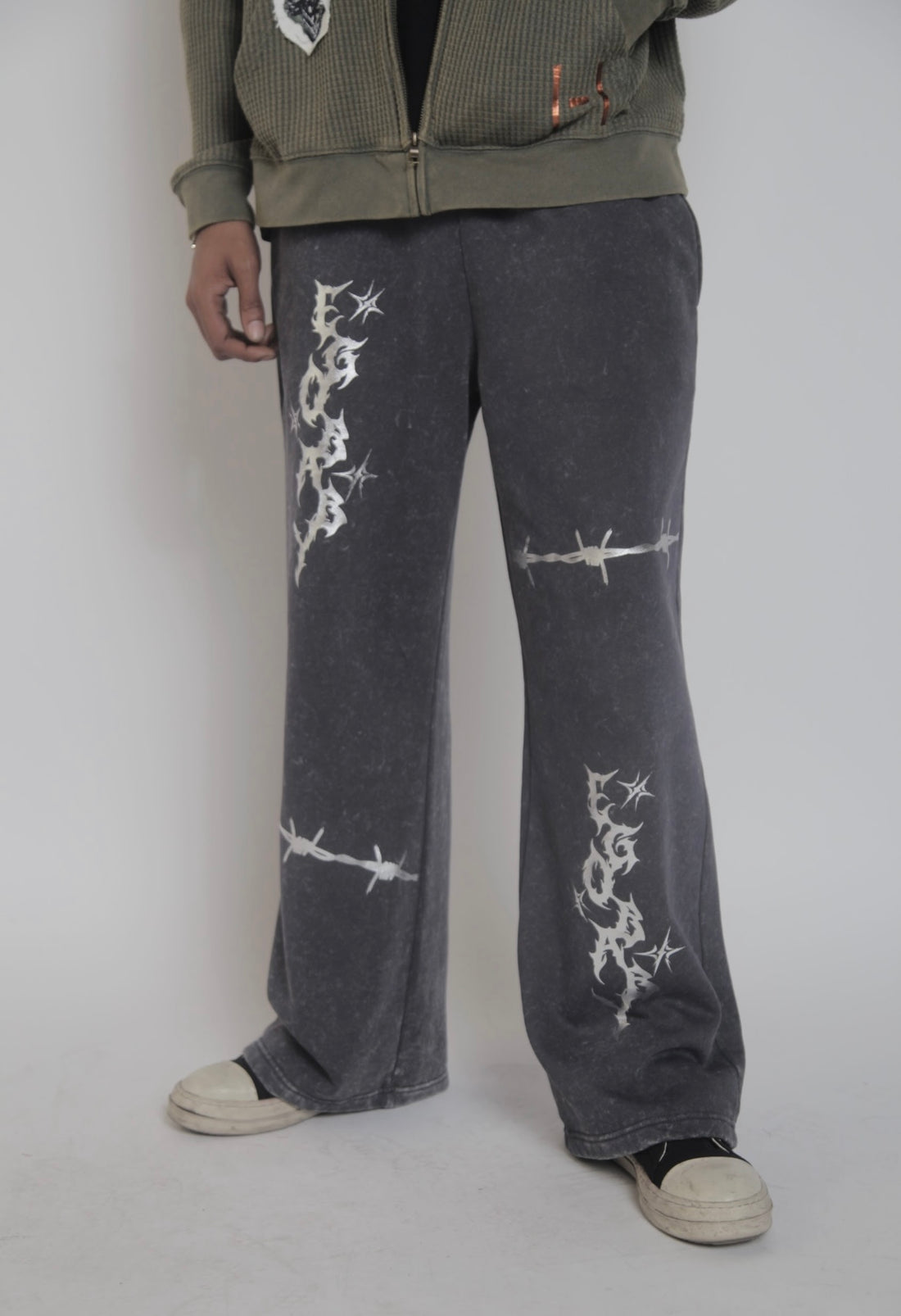 1-1 Stone Wash Sweats