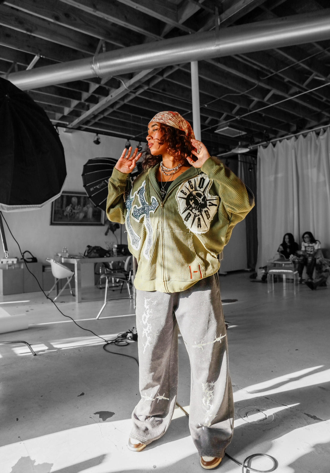 1-1 Green Cross Zip-up