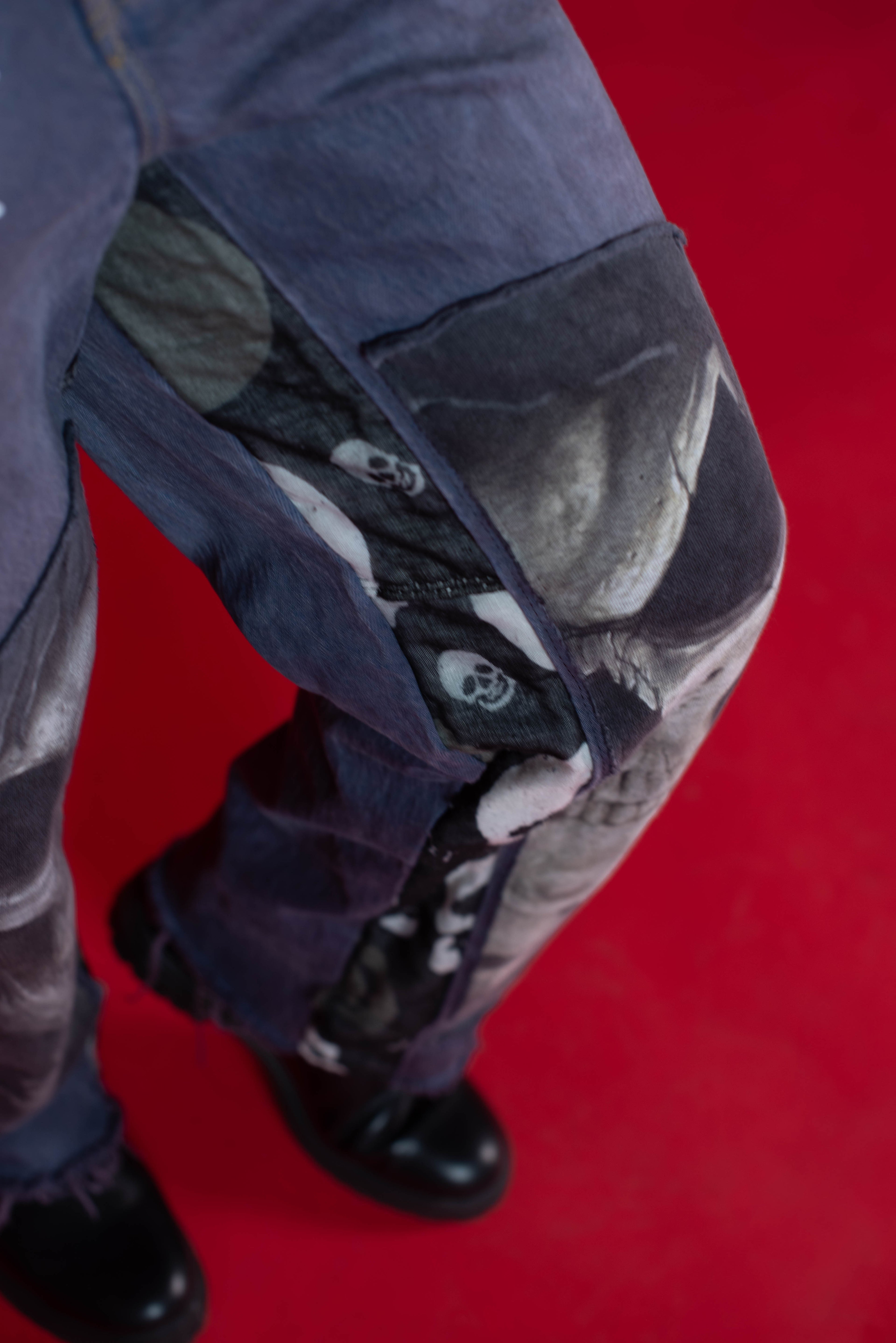 1-1 EB Skull Pants