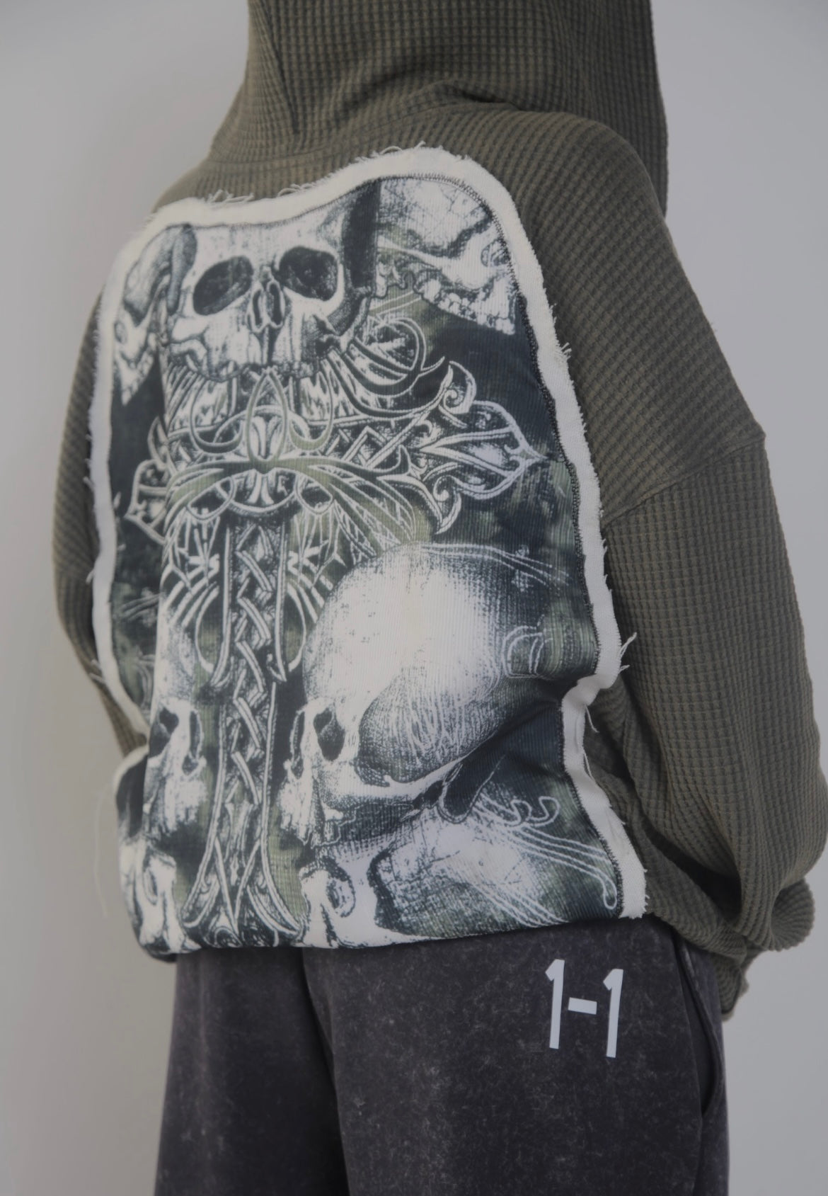 1-1 Green Cross Zip-up