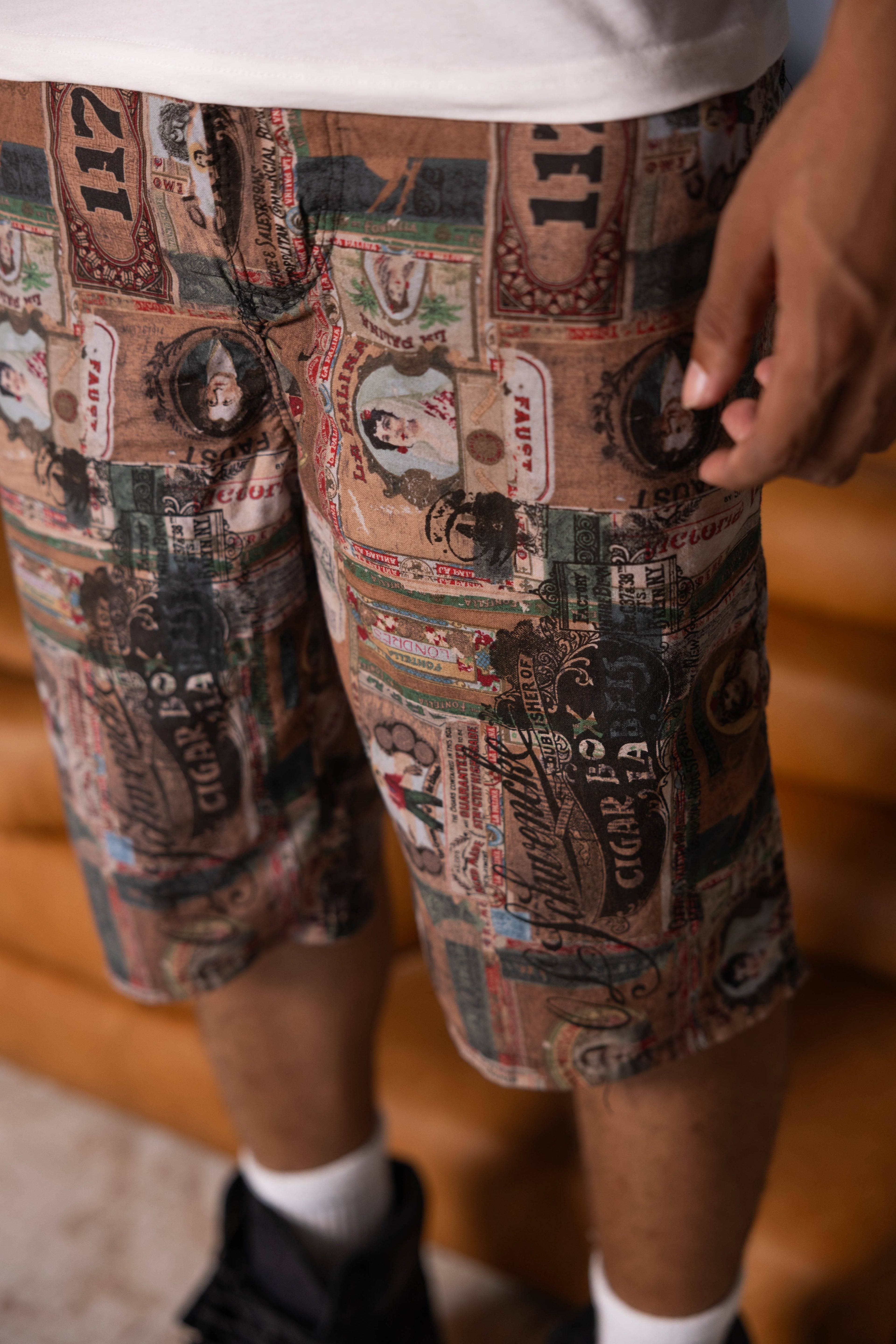 1-1 EB Old Money Shorts