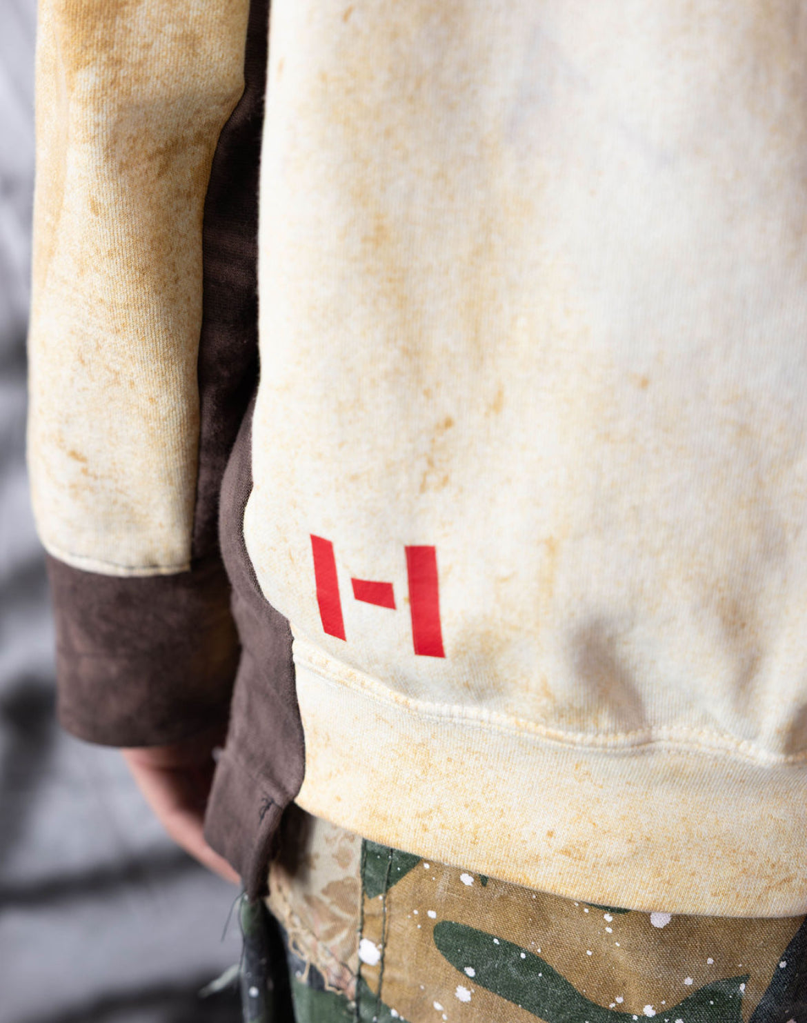 1-1 scarecrow sweater